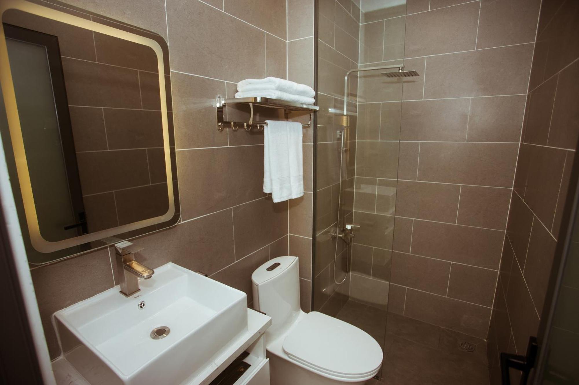 Lee Charming Hotel Нячанг Экстерьер фото
