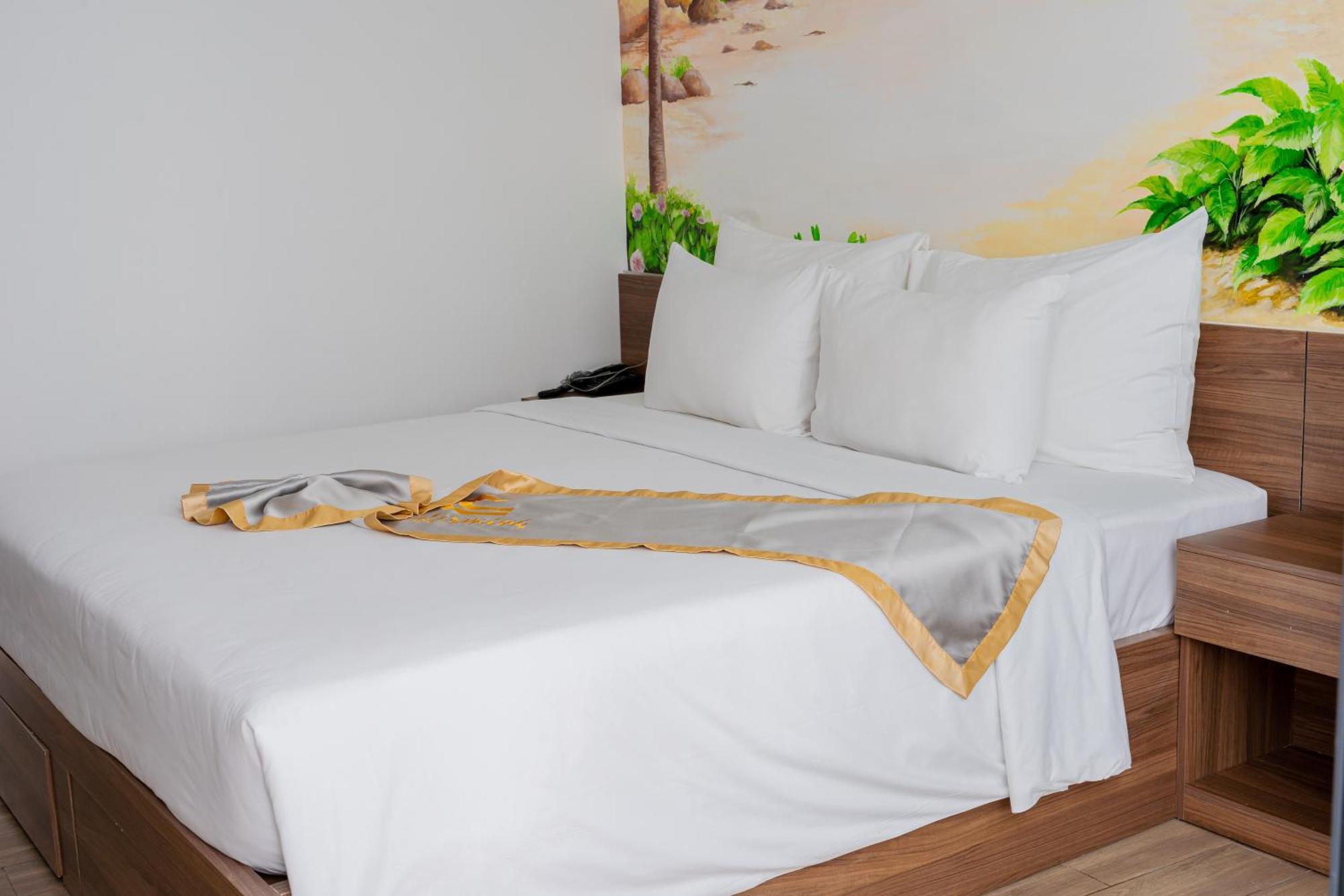 Lee Charming Hotel Нячанг Экстерьер фото